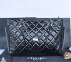 2014 Chanel Shoulder Bag Iridescent Leather A92525 Black A92525