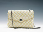 2015 Chanel Shoulder Bag Lambskin Leather A6989 White A6989