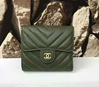 2017 Chanel Matelasse Tri-Fold Wallet Original Lambskin Leather A84029 Green in Gold Hardware A84029