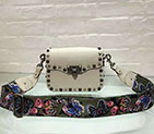 2017 Valentino GUITAR ROCKSTUD ROLLING CROSS SMALL BAG 0936M 0936M
