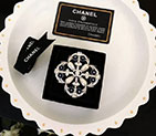 2018 Chanel Brooch CJ0184