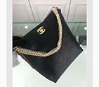 2018 Chanel Hobo Handbag A57573