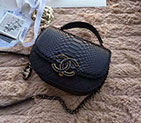 2018 Chanel messenger bag Real Python leather A93460