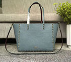 2018 Valentino Garavani Guitar Rockstud Rolling Double reversible tote in calfskin 0975