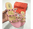 2018 Valentino women Flat shoes with rivet VN0466