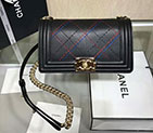 2019 Le Boy Chanel Flap Shoulder Bag A67086