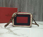 2019 Valentino ROCKSTUD CAMERA BAG V5526