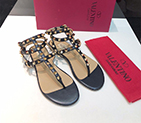 2019 Valentino women Flat shoes VN0662