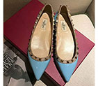 2019 Valentino women Flat shoes with rivet VN0600