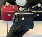 2020 Chanel mini vanity with classic chain AP1466