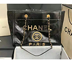 2020 Chanel shopping bag A67001