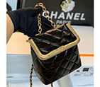 2020 Chanel small kiss-lock bag AS1885