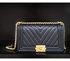 2020 boy chanel handbag A67086