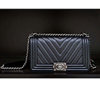 2020 boy chanel handbag A67086