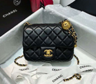 2020 chanel flap bag AS1786