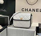 2021 Chanel small messenger bag AS2447