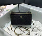 2021 Chanel vanity with chain A88830