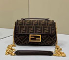 2022 Fendi Chain Midi 8533A