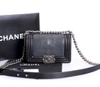 Boy Chanel Flap Shoulder Bag Original Pearl Leather A37006 Black&White A37006