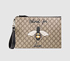 Gucci Bee print GG Supreme pouch 473904 9CD1N 8666 473904