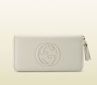 Gucci soho leather zip around wallet 282413