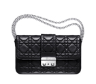 Large New Lock pouch in black patent leather S0435PSSQ M900