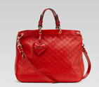 gucci valentine bag with hand stitched heart-shaped leather charm and gucci script logo 282342 AA61G 6523