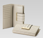 continental wallet with engraved gucci script logo 181668 BER2G 9022