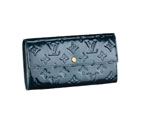 SARAH WALLET M93667