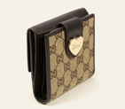 flap french wallet with engraved gucci script logo heart detail 203549 AHB1G 2783