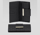 continental wallet with engraved gucci script logo 181668 BER2G 1000