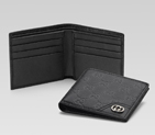 bi-fold wallet with interlocking G detail 181674 A0V1N 1000