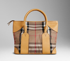 MEDIUM HOUSE CHECK TOTE 37974051